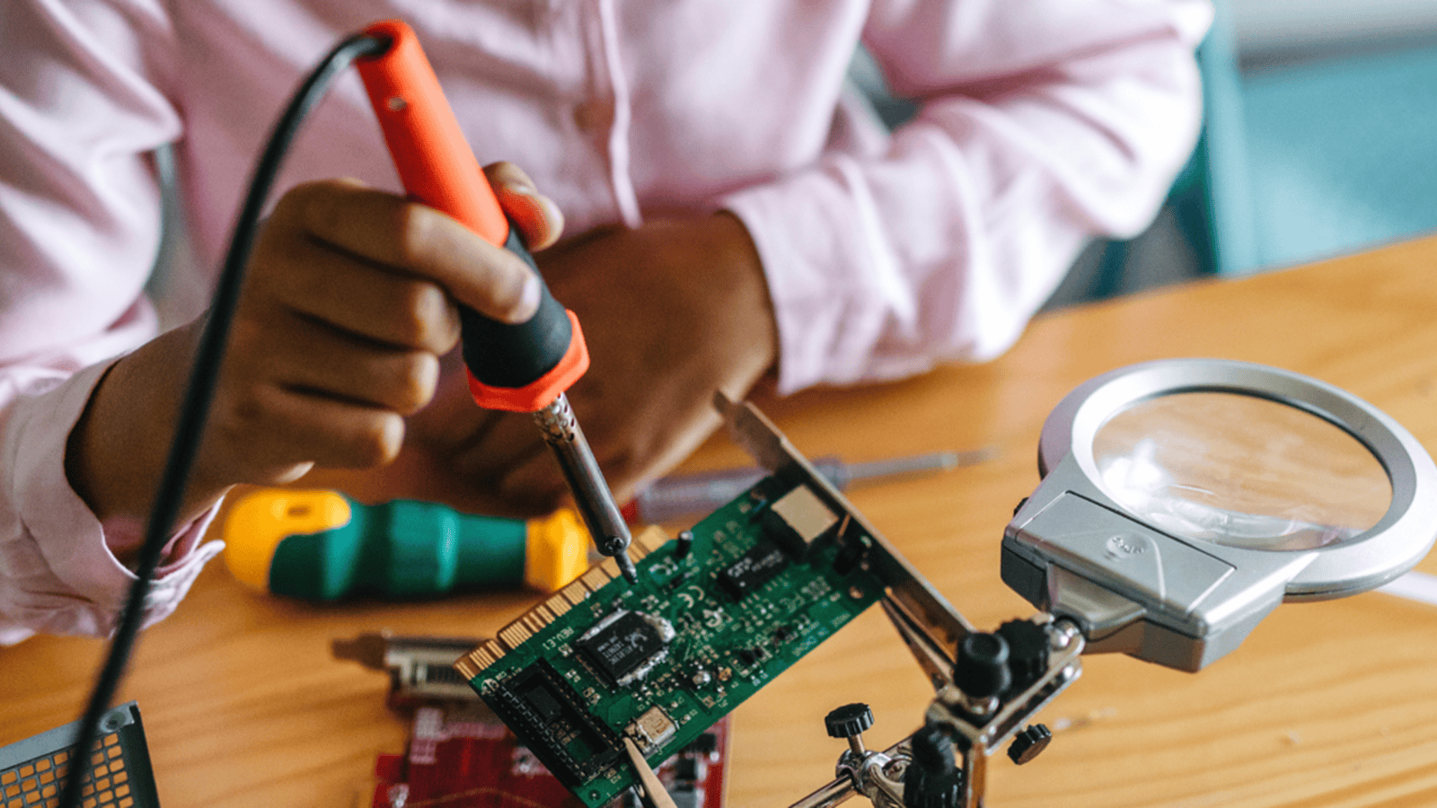 College Credit Plus Soldering Class Enables PEP Students to Excel