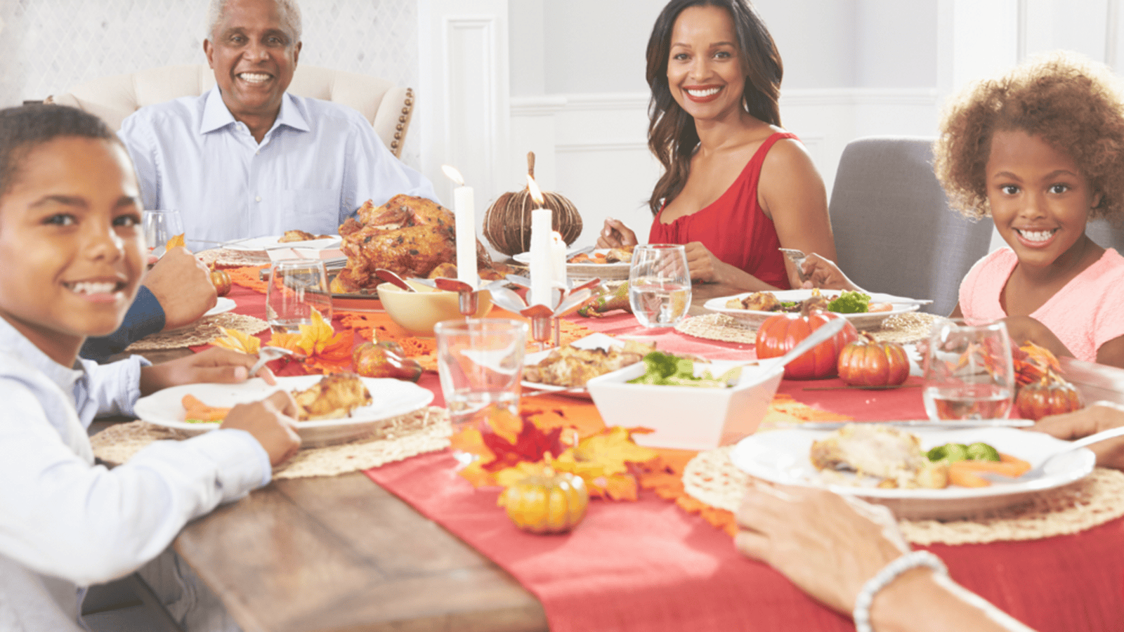 Browns Player Makes Thanksgiving Donation to PEP Eastwood